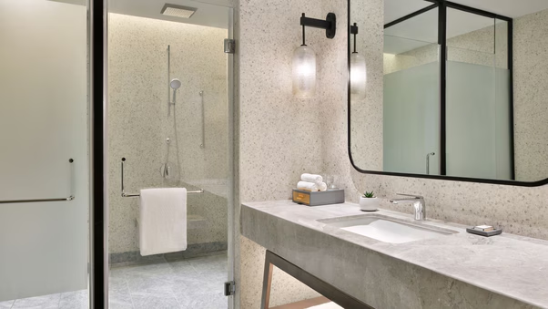 Suite Bathroom